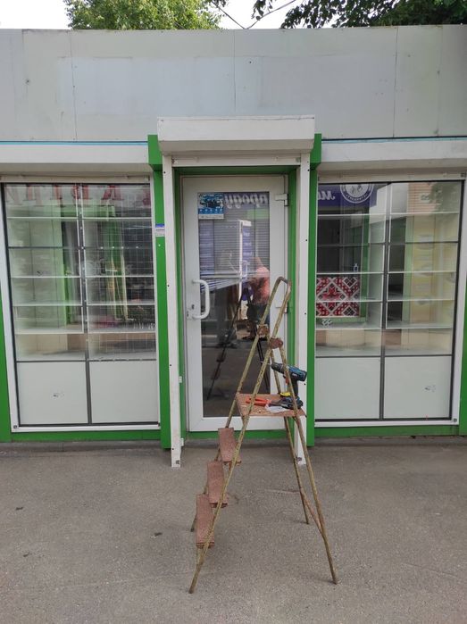 Толстые  защитные роллеты б/у .Рольставни б/у. Ролет б/в