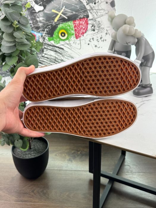 Кросівки Vans Old Skool 40.5 розмір Е16182