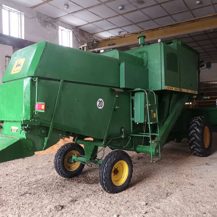 Комбайн John Deere 940
