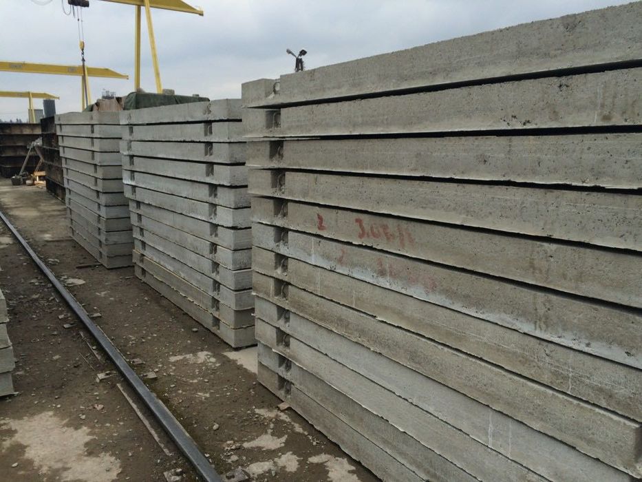 Płyty drogowe 300/150/15 - dostępne "od ręki" 130 szt.