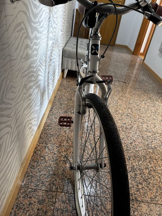 Bicicleta dechatlon quase nova