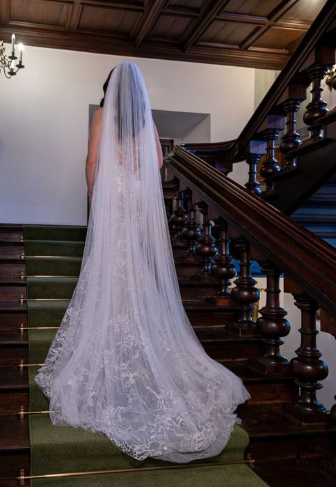 Sprzedam welon maxi (salon Bridal Space)