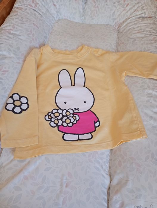 Bluzeczki z zajączkiem r.74.