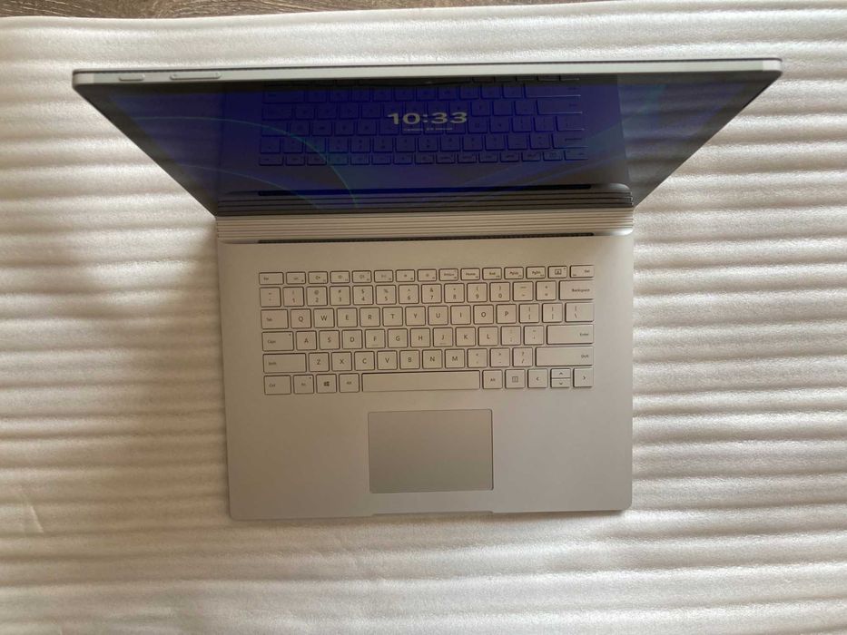 Ноутбук Планшет Microsoft Surface Book 3 15 i7,16GB,256,NVIDIA GTX1660