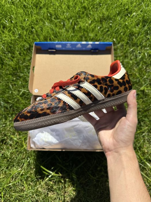 Adidas Samba OG Leopard 37 1/3 Cordões Vermelhos Brancos e Pretos