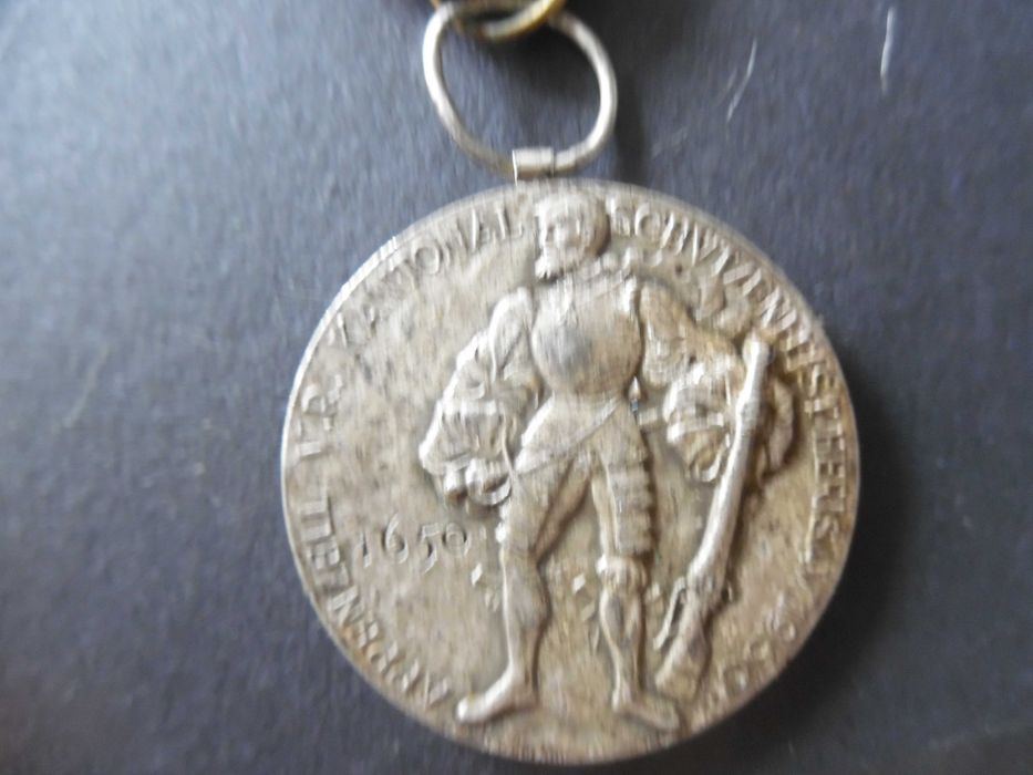 Medalha militar Suíça de 1950 - Grau prata ???