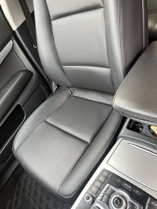 AUDI A-6 (2011 р.в.)   2,0TDI.    АУДИ