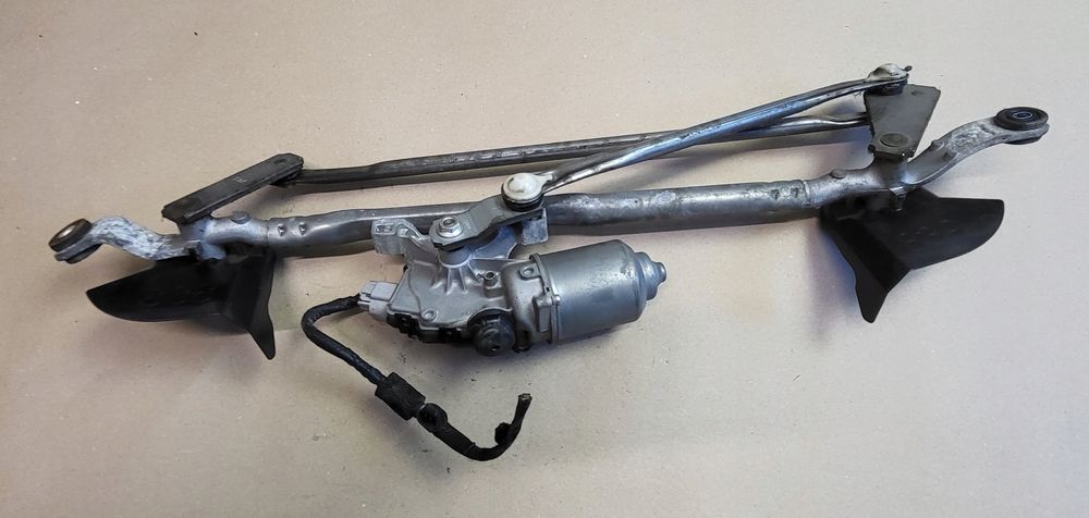 mechanizm silniczek wycieraczek przód mitsubishi outlander iii oe europa