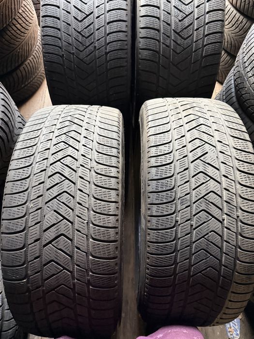 325/35/22+285/40/22 Pirelli