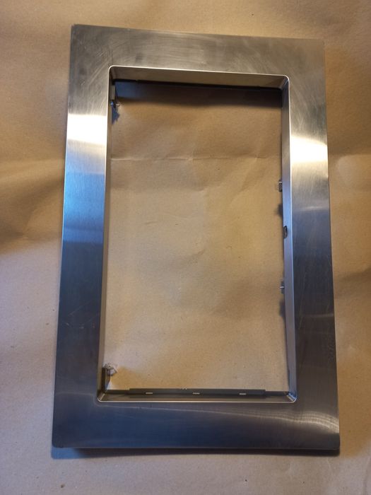 Kuchenka Mikrofalowa Amica, ramką, drzwi, programator model AMM 20 BIS