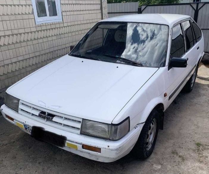 Запчасти Toyota corolla e80