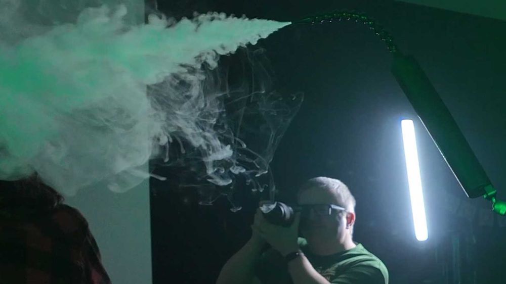 Generator dymu Newell Mr Mist