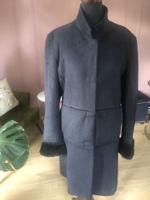 Kożuszek eco damski Wallis 42 czarny  , płaszczyk na guziki kieszenie.