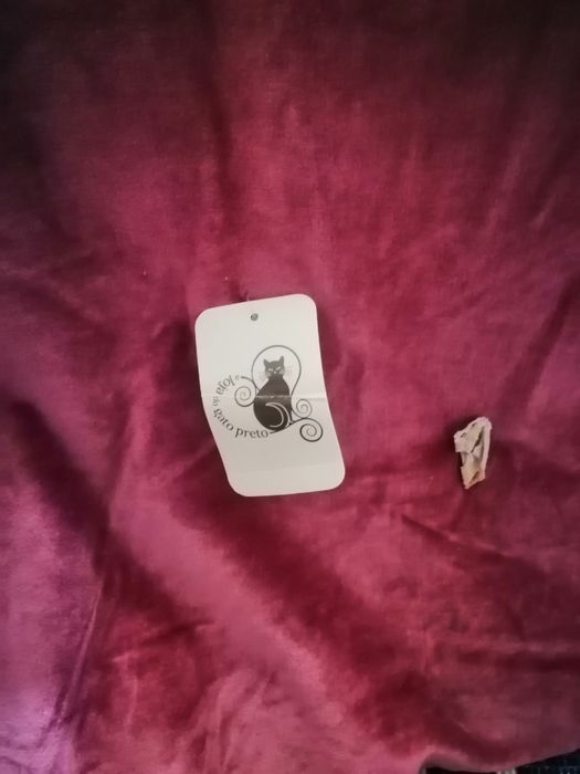 Edredron gato preto novo