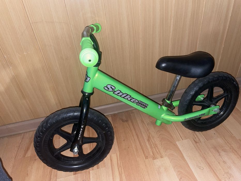 Беговел на 3-4 роки