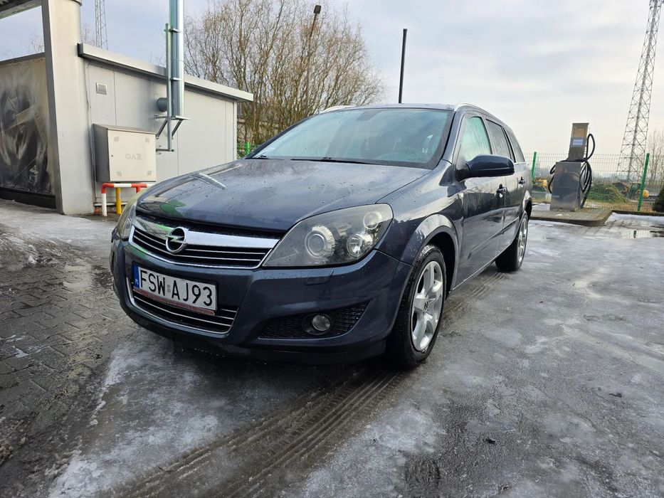 Opel Astra Opel Astra H kombi bezwypadkowy