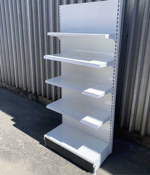 Торгові пристінні стелажі з металевими полицями WIKO бу для магазину