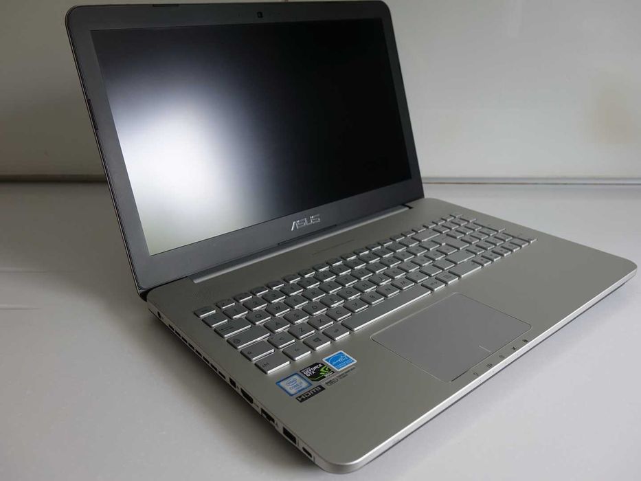 Игровой ноутбук Asus N552V 15.6 FHD iPS i7-6700HQ 8GB 1TB GTX960M Win10 ОБСЛУЖЕН