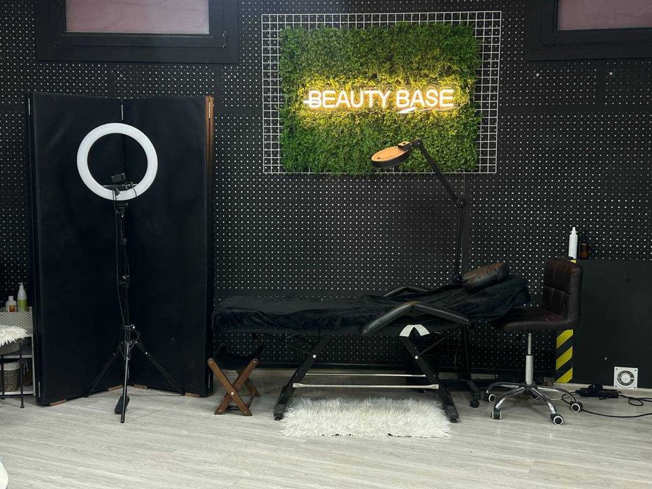 Оренда офісу 13 м², та Оренда робочих місць майстра манікюру