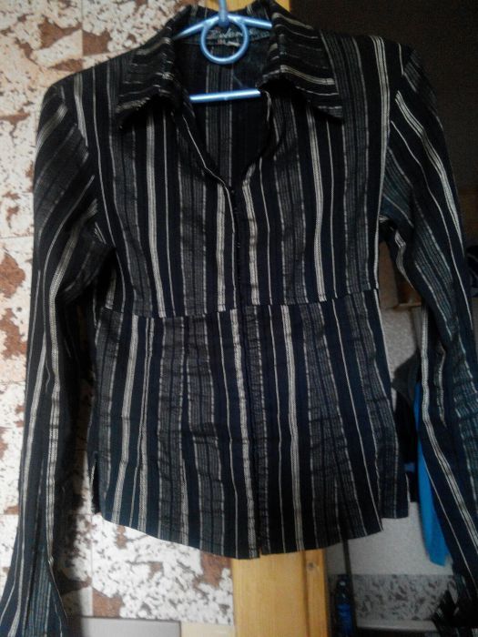 Рубашка на девочку 38 размер.