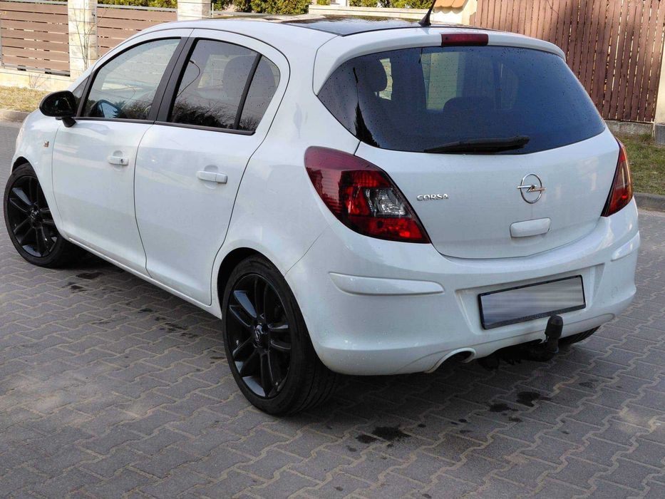 FAJNA Corsa =COLOR EDITION= black&white BENZYNA 5 drzwi! Zamiana