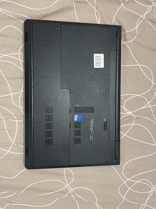 Ноутбук Dell Inspiron 5758  Intel Core 17-5500U RAM 8 SSD 256