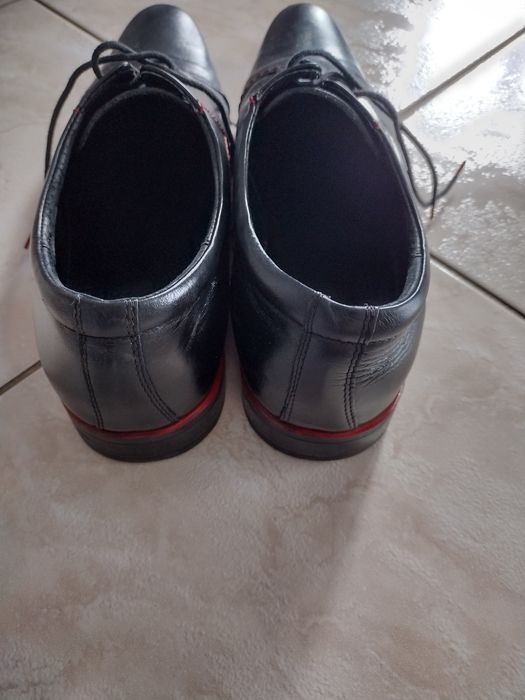 Buty męskie wizytowe