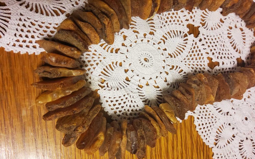 Duże korale  i bransoletka z bursztynu surowego