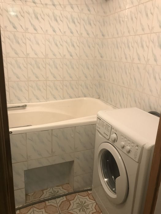 Продажа 2 комнатной квартиры ул. Чаривная