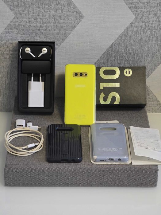 Samsung S10e офіційний , є чек та комплект