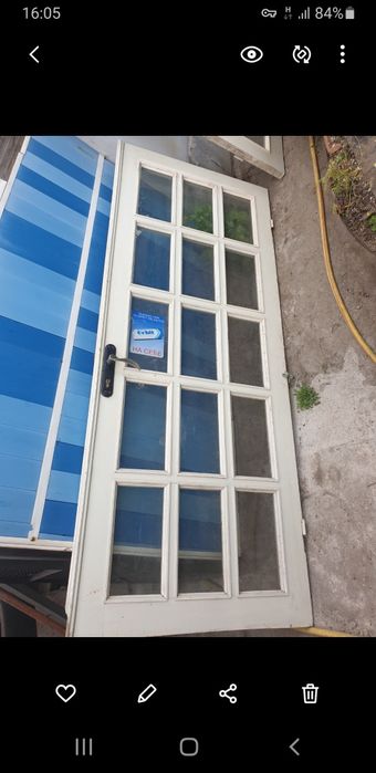 Двери                                .