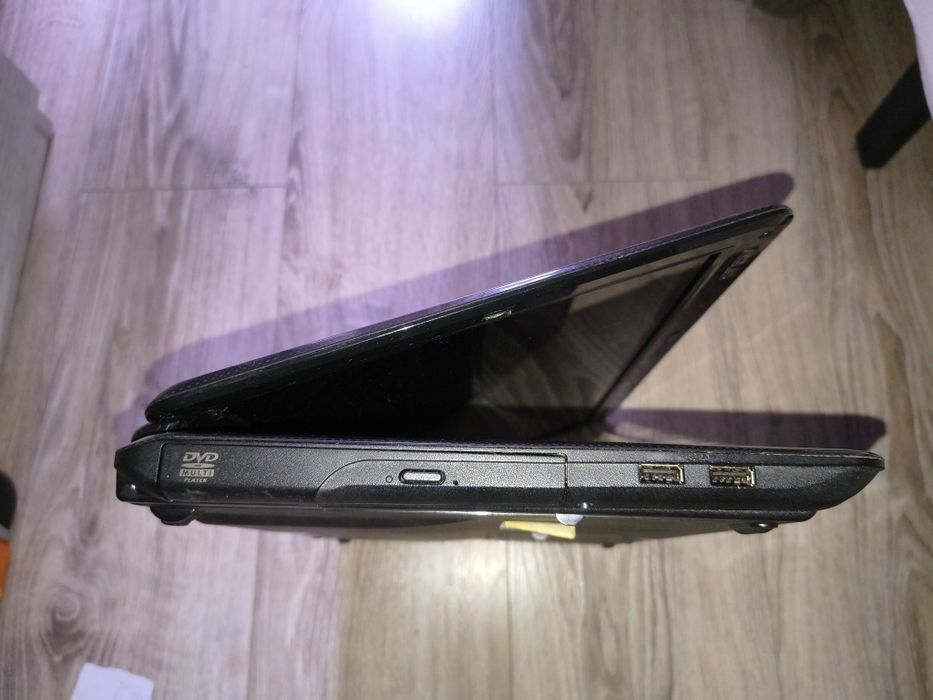 Laptop Asus X5DAF