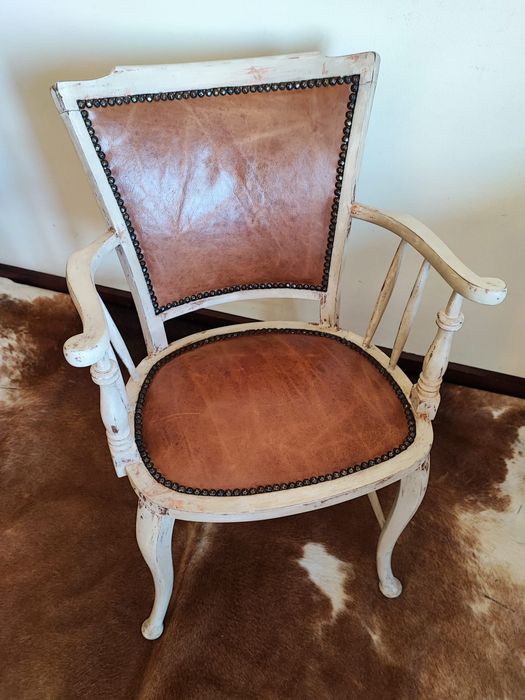 Cadeira costureirinha estilo Sabby chic- 1930