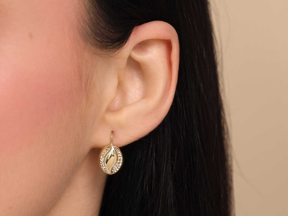 Złote błyszczące kolczyki angielskie zapięcie pr585