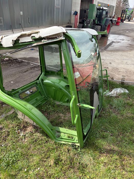Kabina Fendt 724