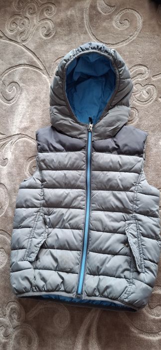 Дитяча жилетка, тепла, розмір 116