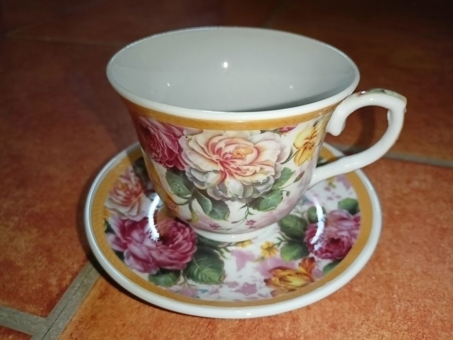 Filiżanka ze spodkiem 170-180 ml