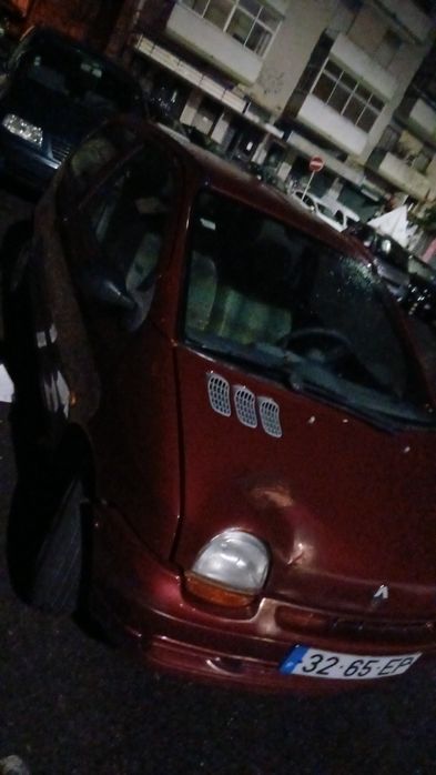 Carro a venda funciona perfeitamente 700€