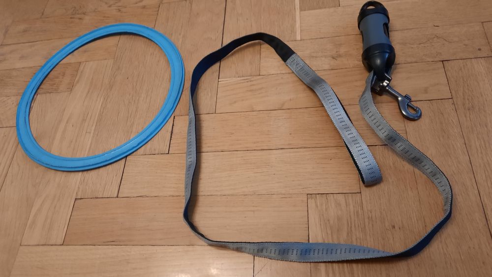 Smycz szelki  z woreczkami i szeklą dla psa,szelki dla psa i kota,ring