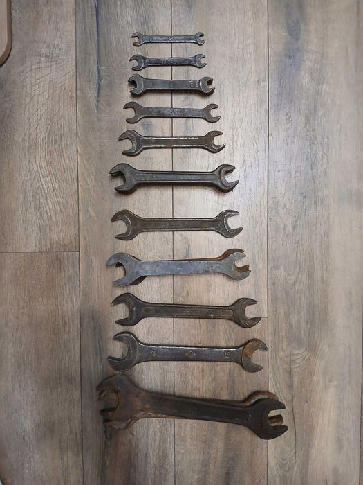 Ключі   рожкові.