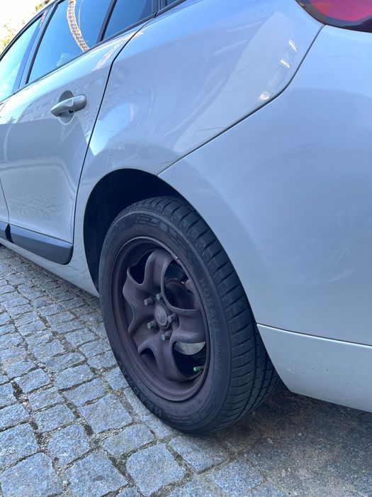 Renault Mégane ST 1.5 dCi Dynamiq (110 cv - 6 Vel.) c/ Extras