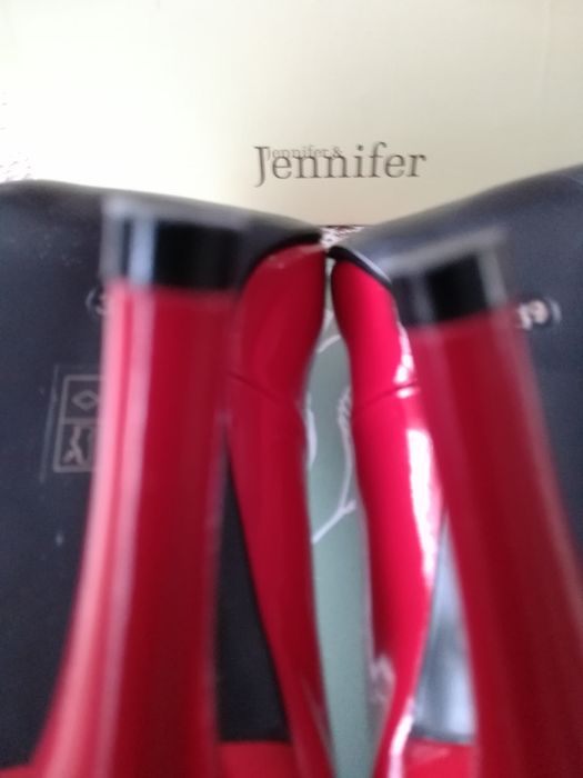 Szpilki czerwone lakierowane