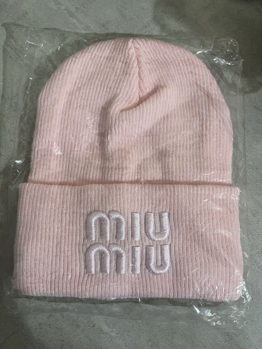 Шапка лопатка  міу міу