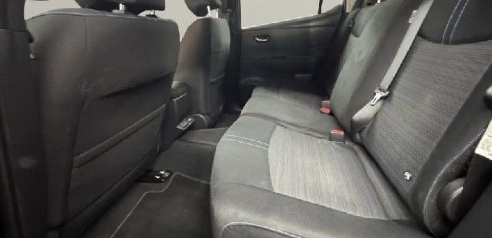 Vendo nissan leaf