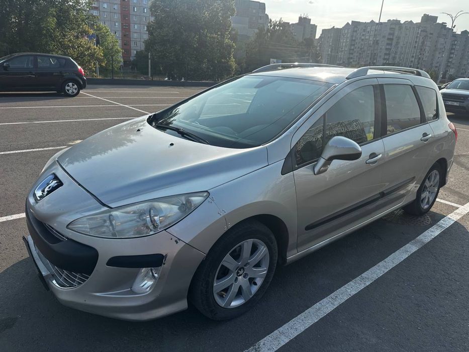 Peugeot 308 sw.