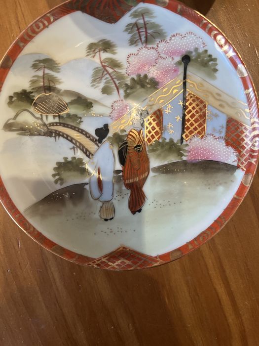 Chávena e prato de chá japones