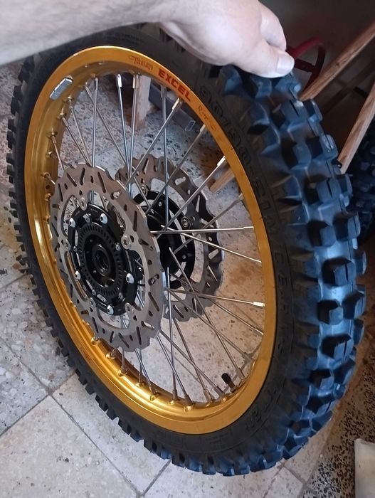 Rodas tenere700 Hann Wells