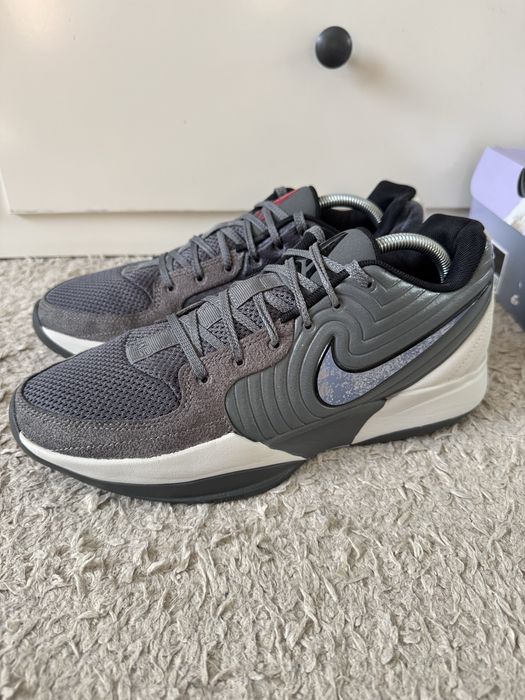 Buty sportowe do koszykówki Nike JA 2 Iron Grey