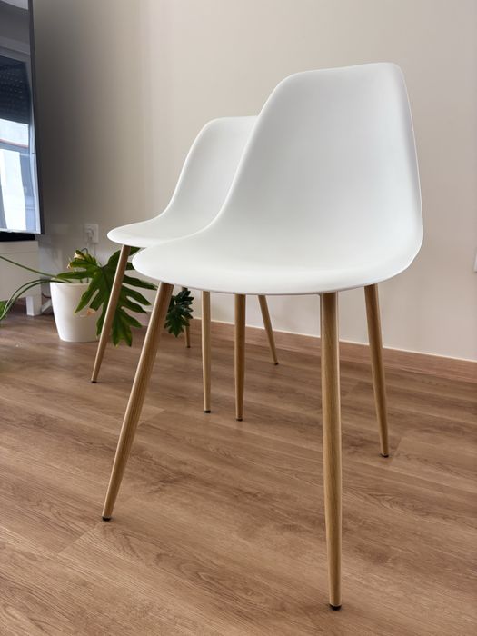 Cadeira para mesa de jantar branca