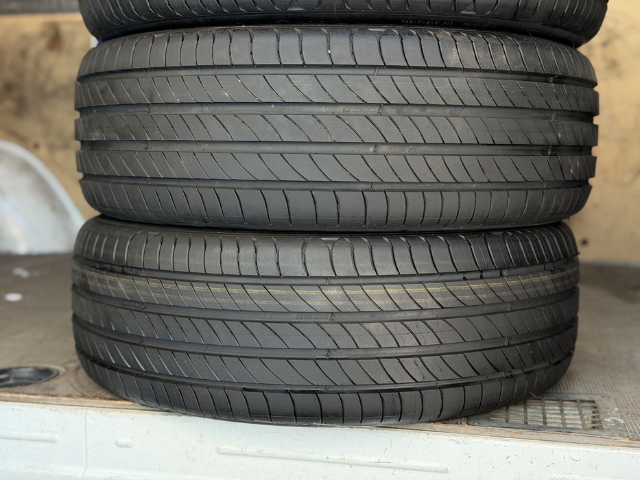 Нова літня гума 205 55 R 17 Michelin R17 летняя резина шины шини